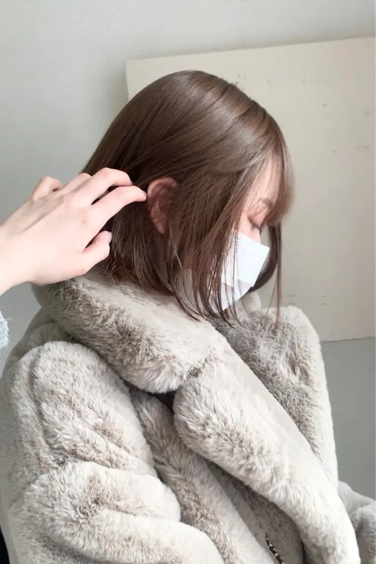 ロング カラー パーマ ヘアアレンジ メンズ キッズ ネイル マツエク・マツパ アイブロウ 成人式 切りっぱなしボブ ショートボブ 子どものヘアアレンジ メンズブリーチ カット ヘアカラー トリートメント 🦕ウルフカット 🦕akihoのヘアスタイル