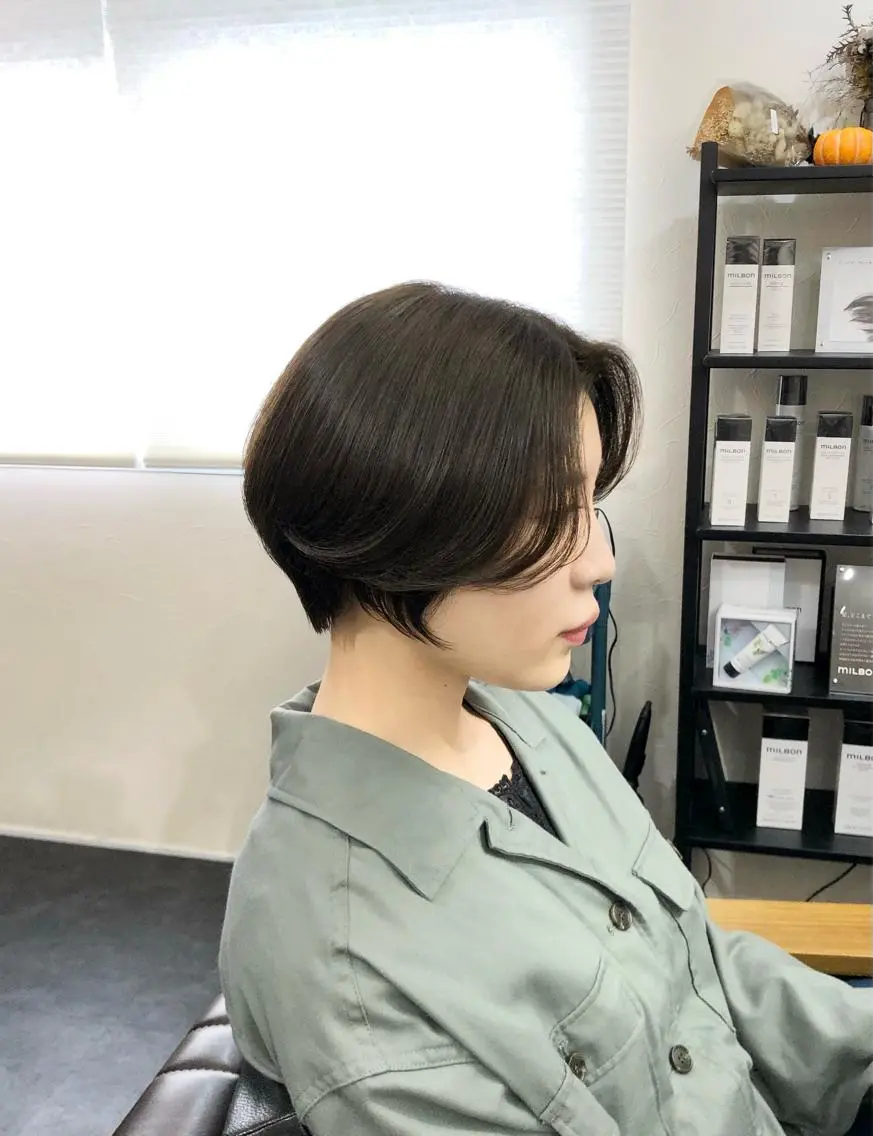 ショート カラー グレージュ オリーブカラー オリーブグレージュ オリーブグレー カット ヘアカラー トリートメント 後藤 ユウキ/髪質改善🫧のヘアスタイル