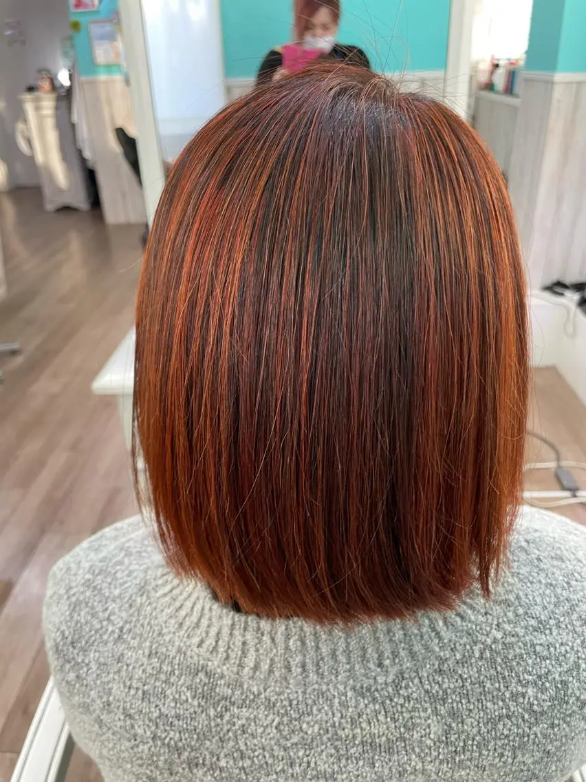 ショート カラー オレンジ ヘアカラー トリートメント 🐆アンドウ チカコ🦓のヘアスタイル