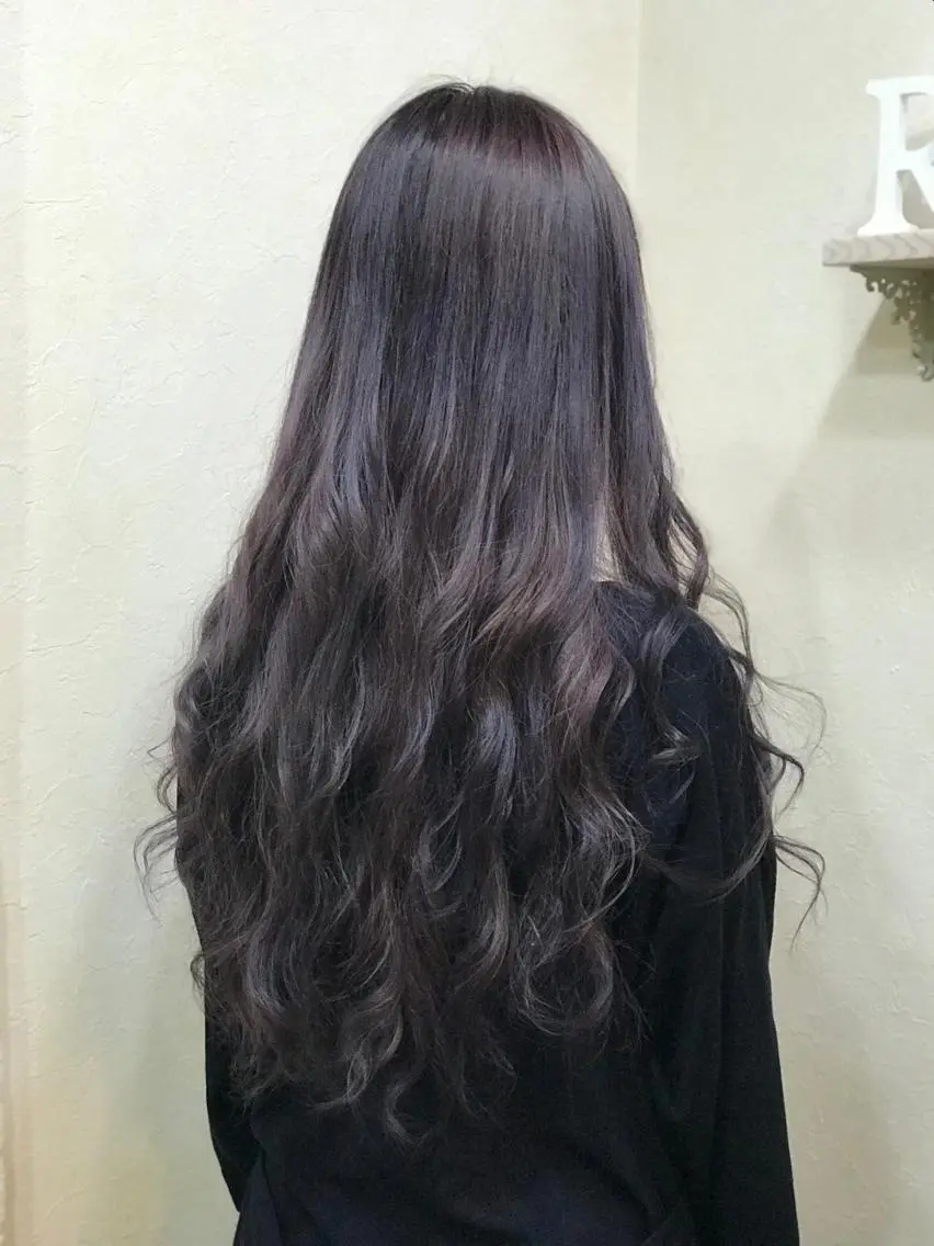 ロング カラー ヘアアレンジ ヘアカラー トリートメント 渋谷宮益坂 omoのヘアスタイル