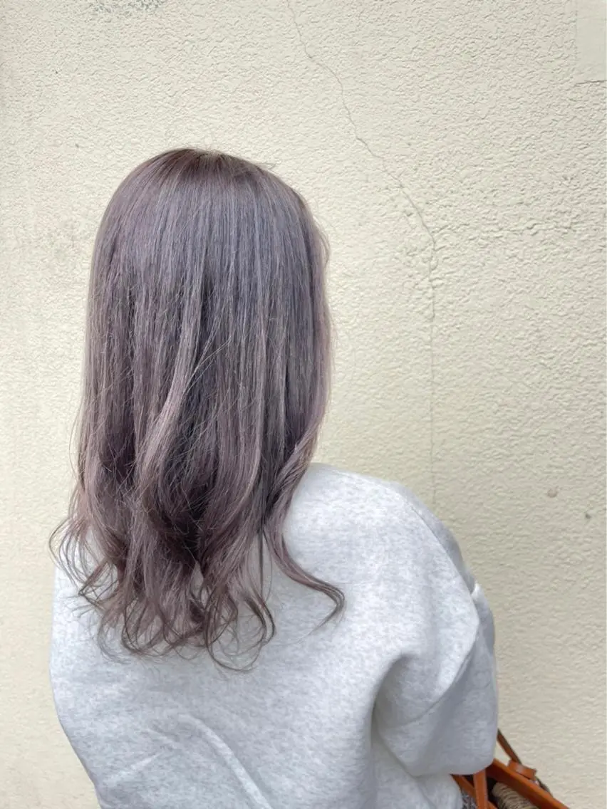 カラー 最高級エクステ /羽エクステ白石宇由のヘアスタイル