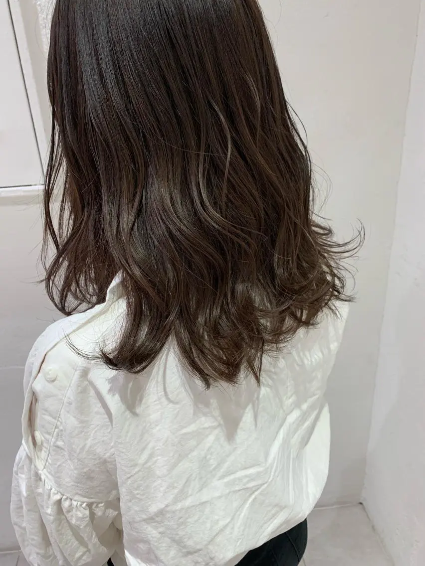 セミロング カラー ヘアアレンジ 🫧透明感カラー/ ボブ/小笠原汐海🪽のヘアスタイル