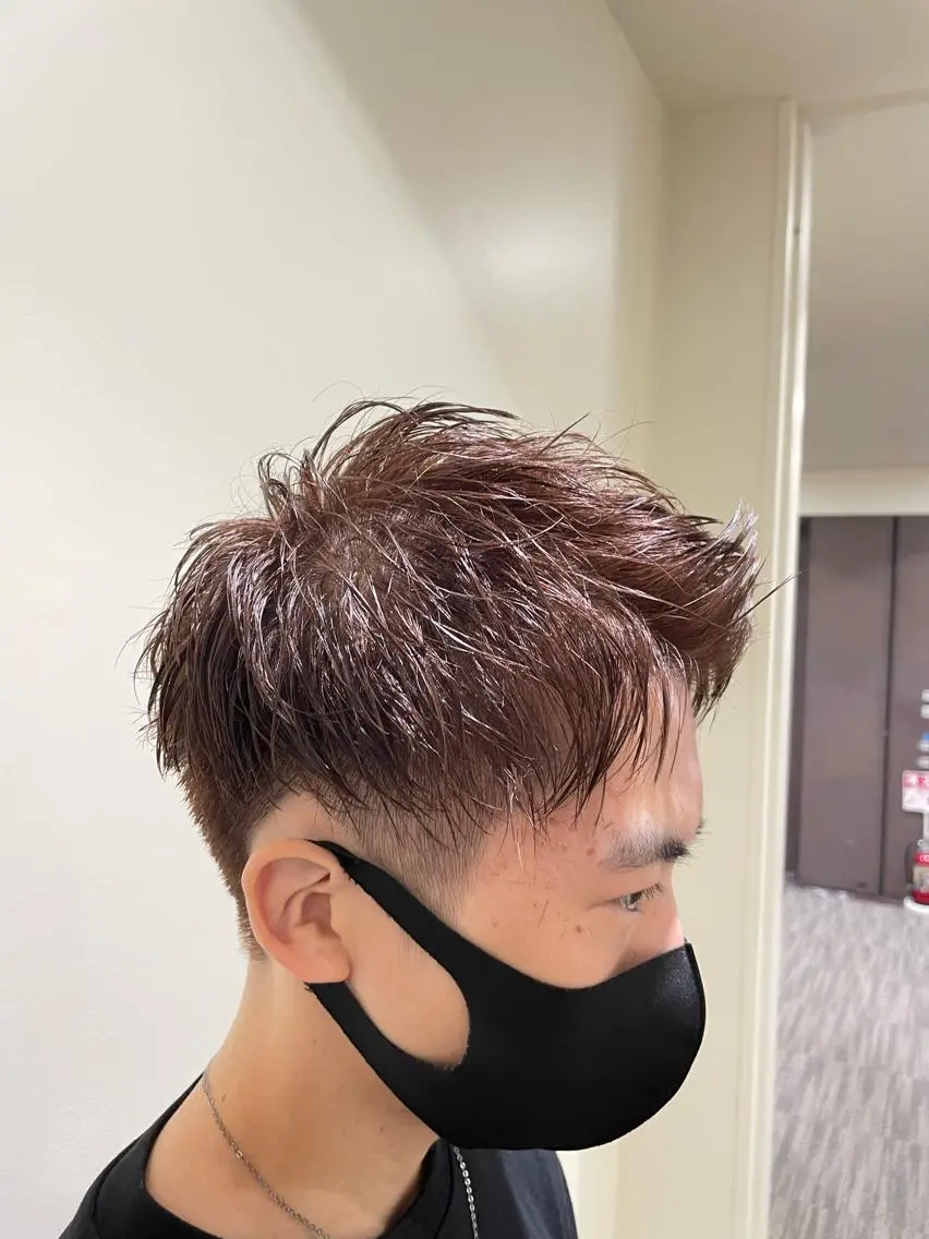 ショート カラー メンズ メンズブリーチ ブリーチ ブリーチなしカラー takikawa ryuのヘアスタイル