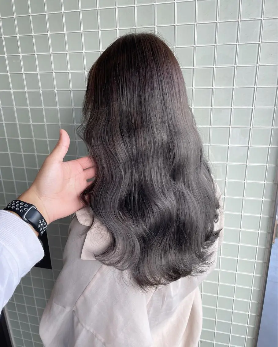ロング Hardy ショータのヘアスタイル
