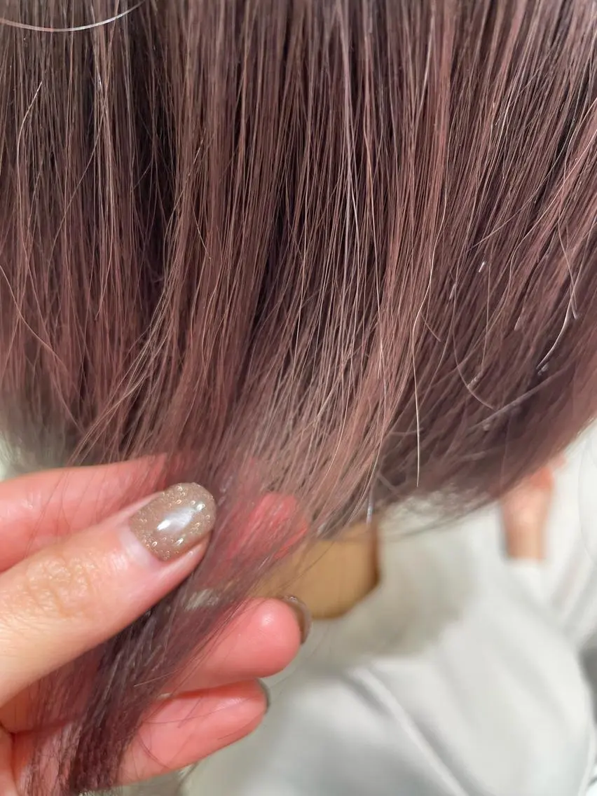 カラー 小野 明日香のヘアスタイル