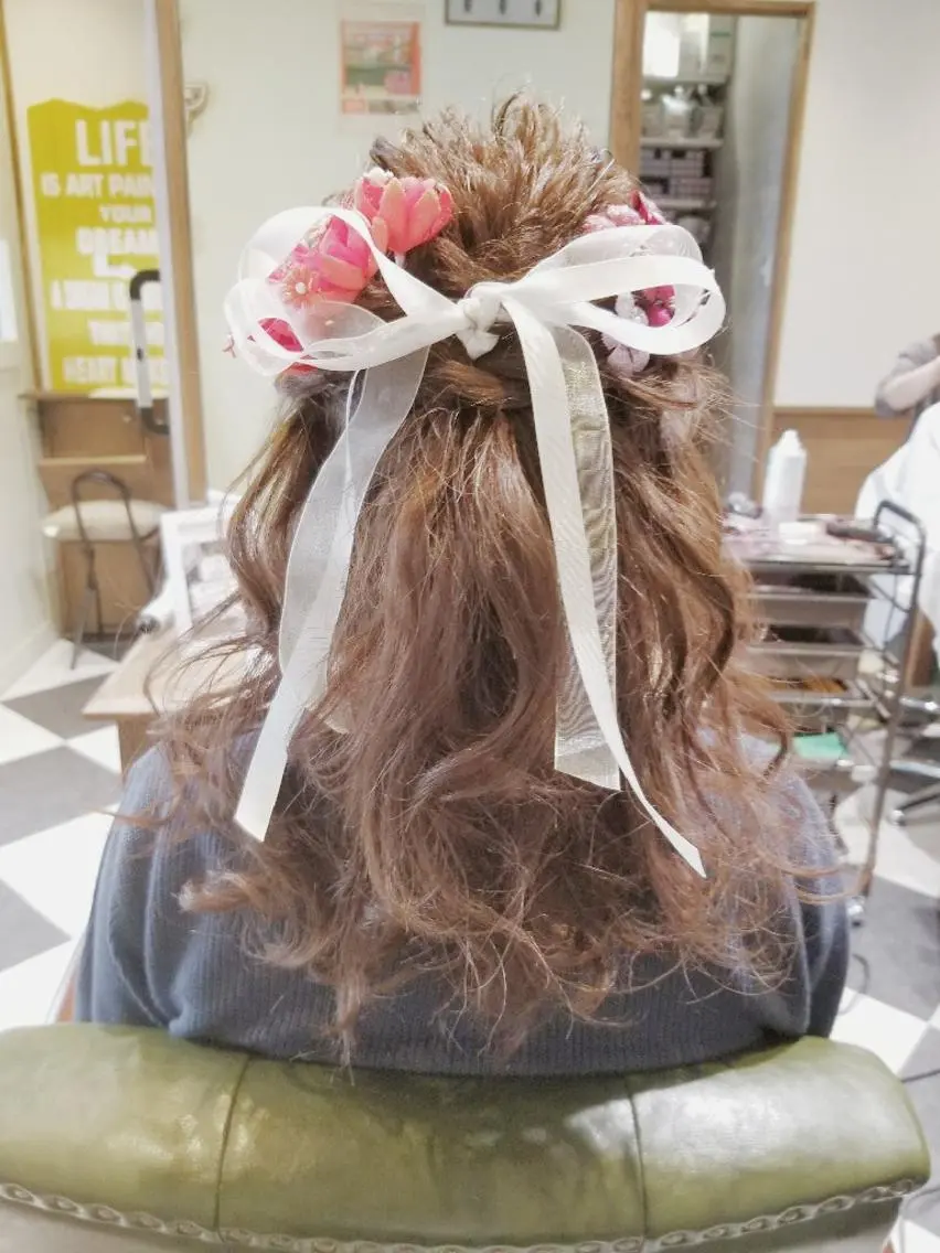 セミロング 卒業式のヘアスタイル ヘアセット ヘアセット/髪質改善 /カラー/TADOのヘアスタイル