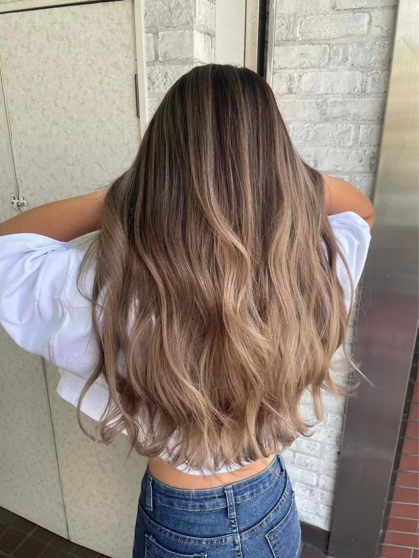ロング カットモデル募集 ✨MIAのヘアスタイル