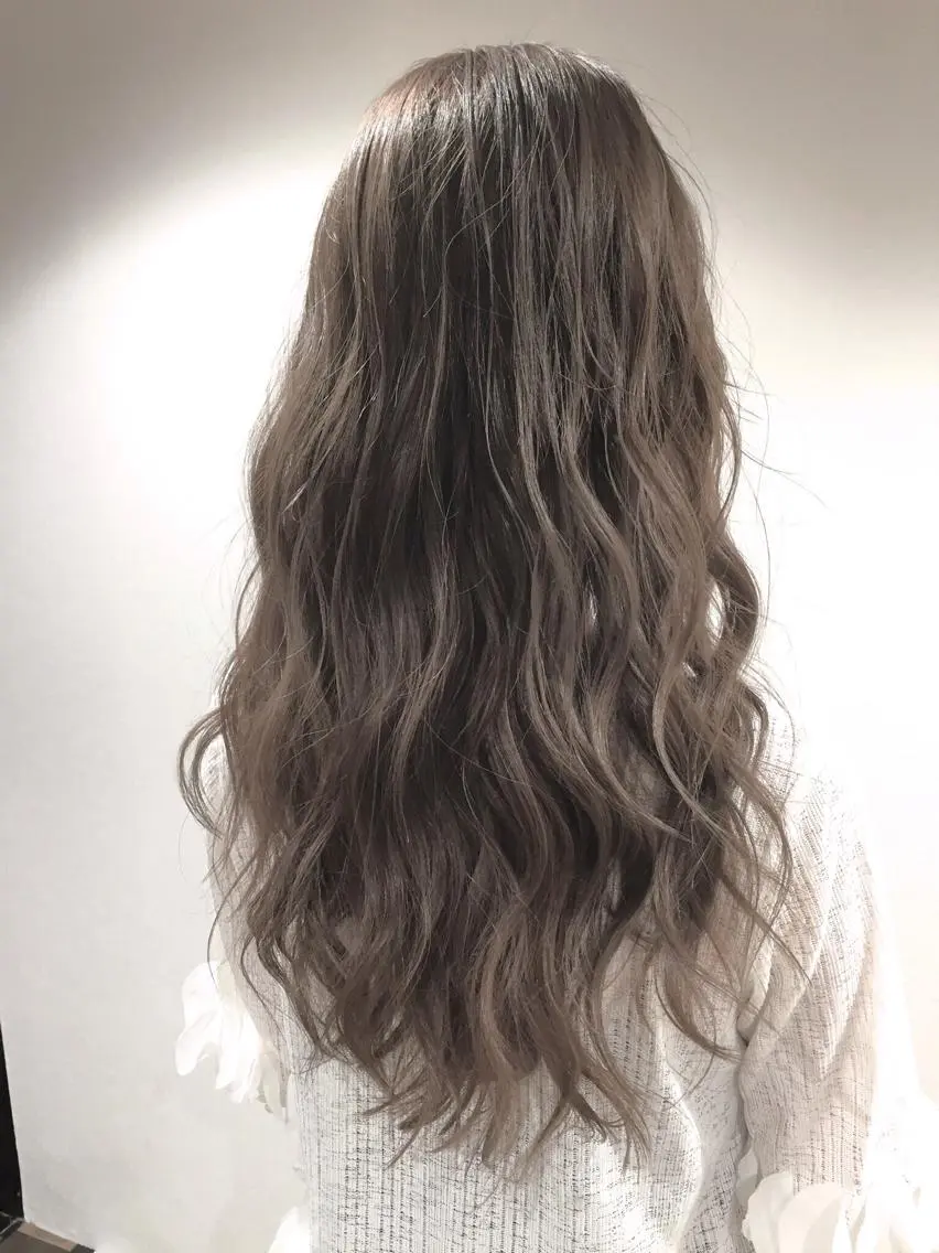 ロング Noe心斎橋 堀田 朋宏のヘアスタイル
