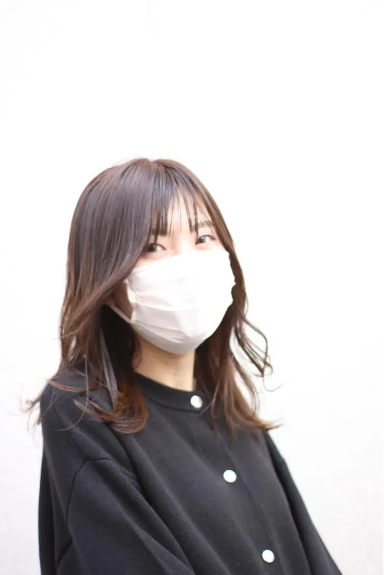 ミディアム カラー ケアカラー Era Hatsuneのヘアスタイル
