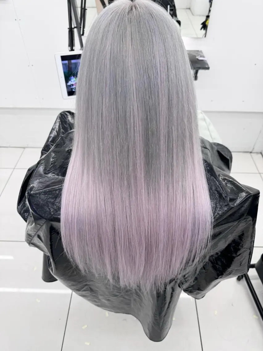 ロング Rover 名古屋のヘアスタイル