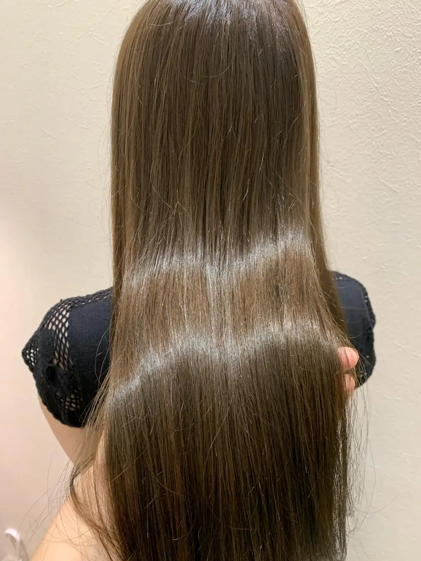 ロング カラー ベージュカラー ショコラベージュ トリートメント hubhair レイヤー/透明感のヘアスタイル