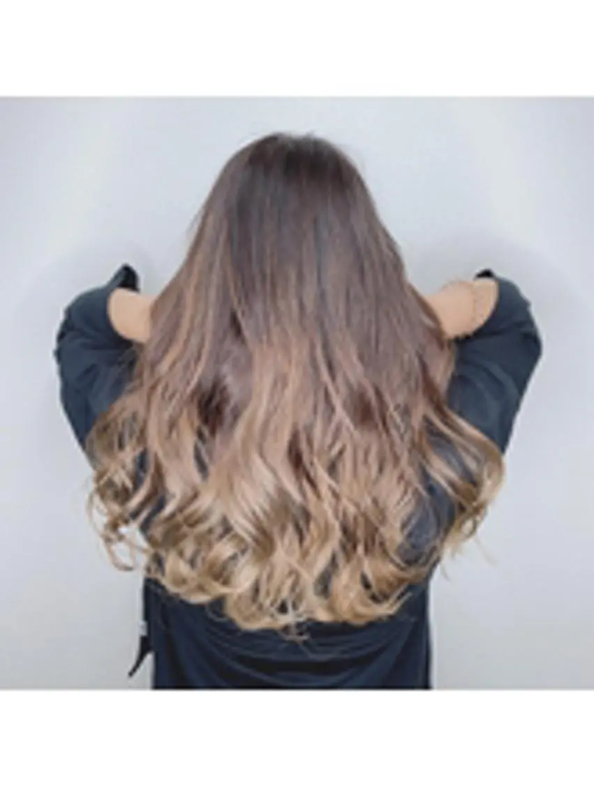 セミロング ヘアカラー カラー特化 横川　翔希のヘアスタイル