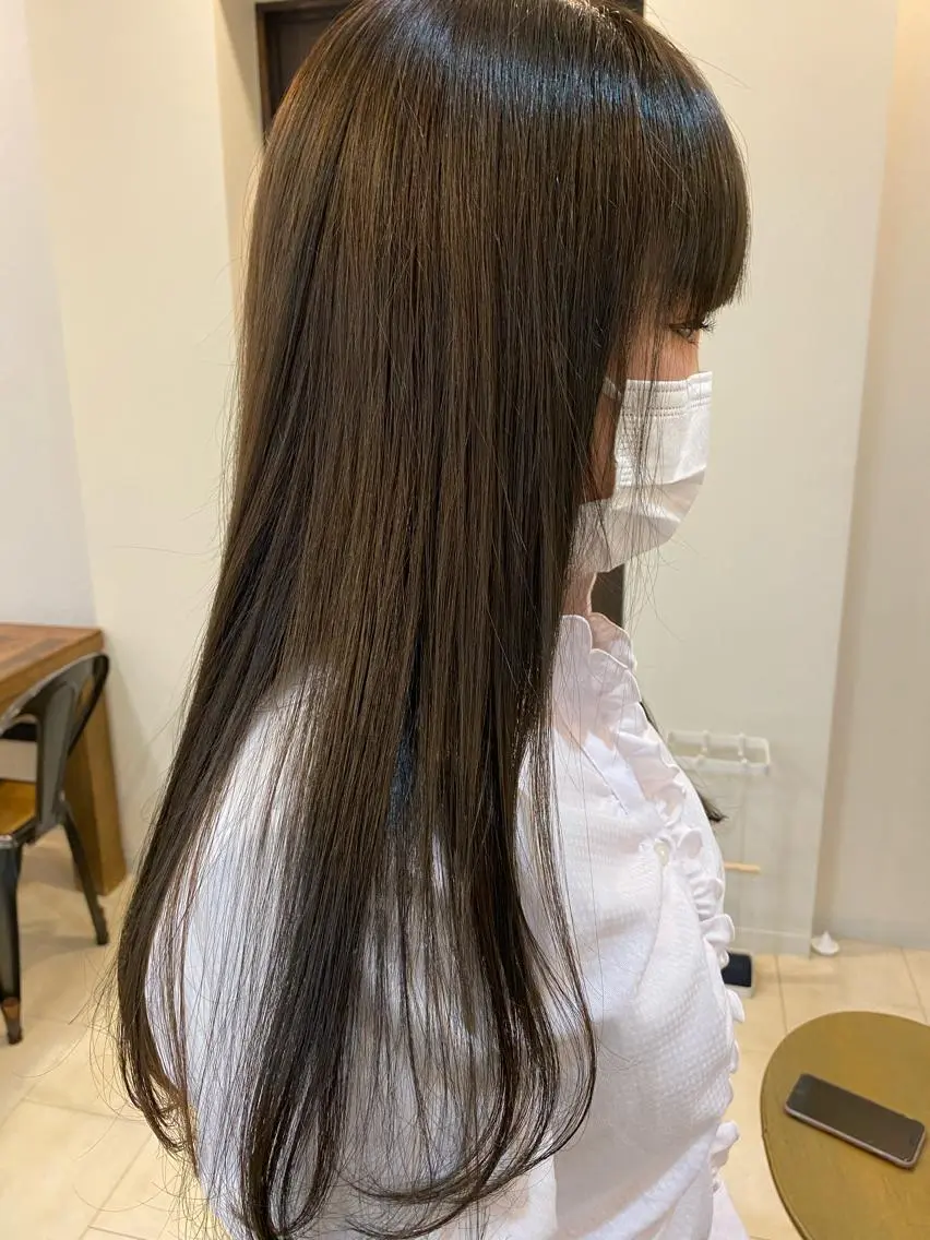 セミロング カラー ブルーカラー 菜 摘のヘアスタイル