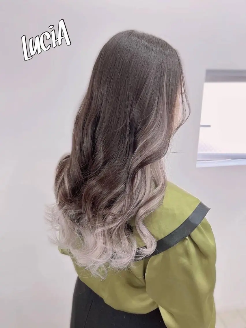 ロング カラー ヘアアレンジ エクステ7:30〜 LuciA\5900のヘアスタイル