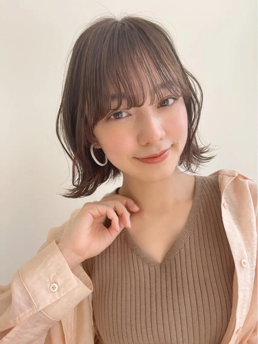 ミディアム カット ヘアカラー パーマ トリートメント 艶髪ショートの匠✂️ 錦糸町佐藤店長のヘアスタイル