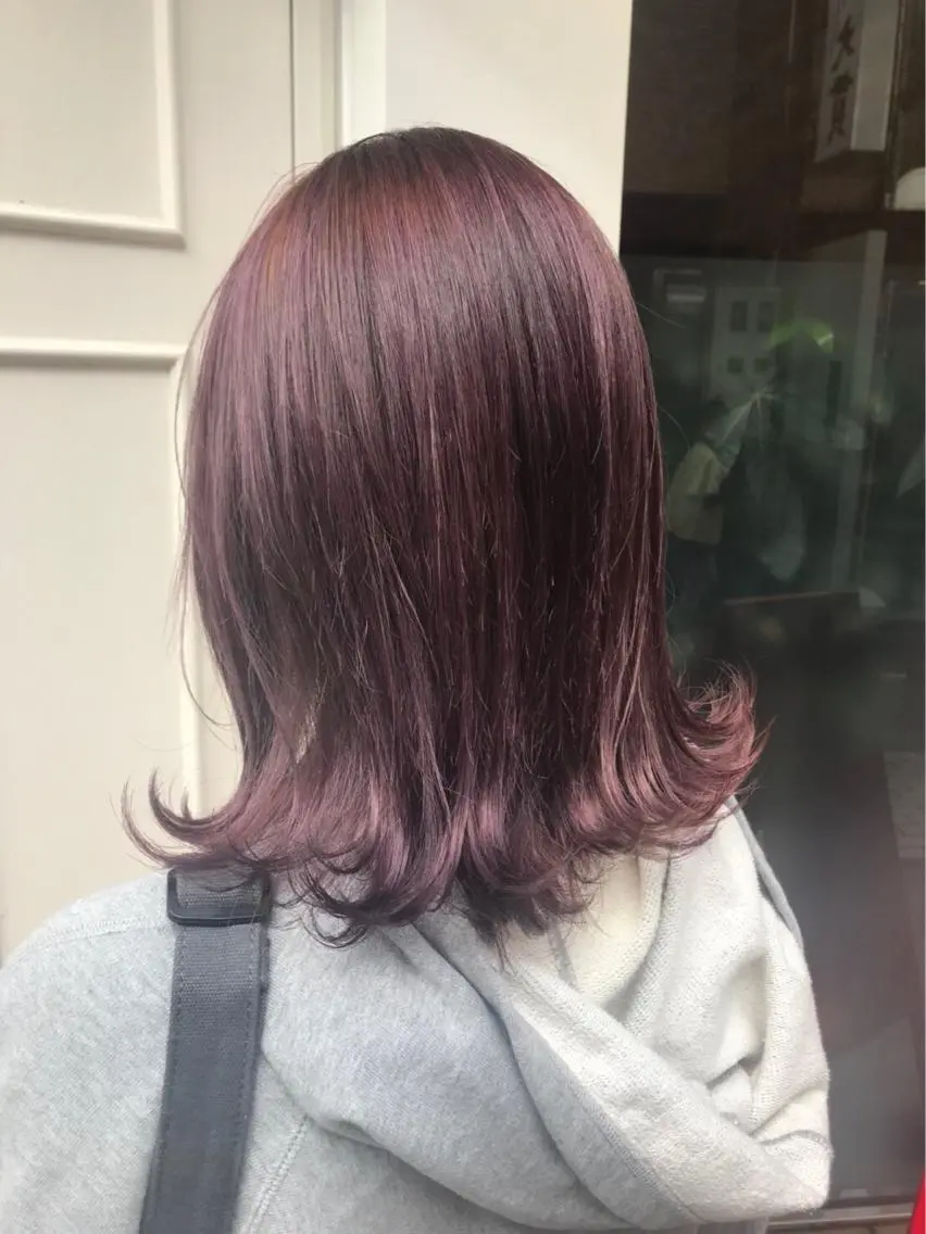 ミディアム カラー ピンクカラー バイオレットカラー Blanco Color&Careのヘアスタイル