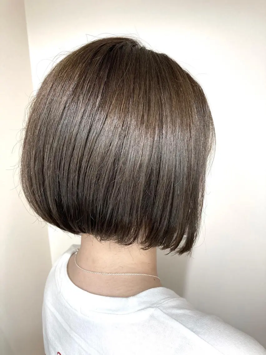 ショート カラー カット ヘアカラー トリートメント 河野 行史のヘアスタイル