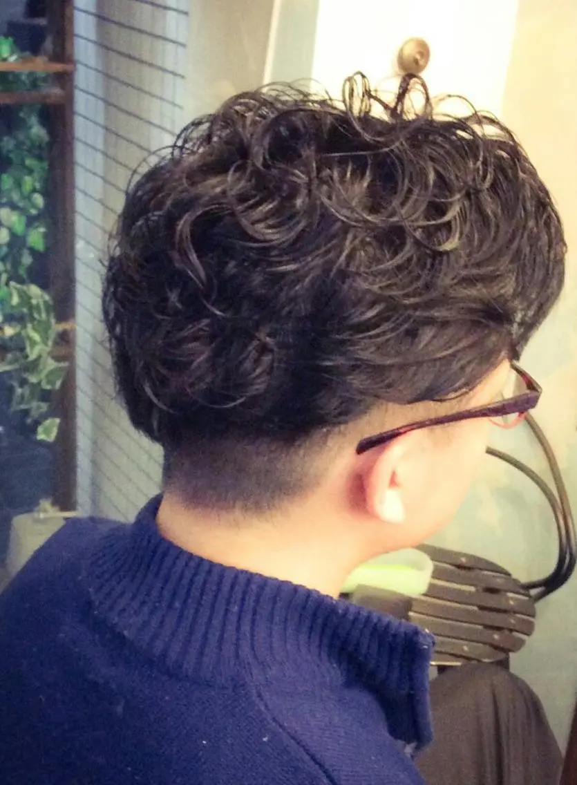 パーマ メンズ メンズパーマ スペインカール カット パーマ トリートメント Stylist アリアのヘアスタイル