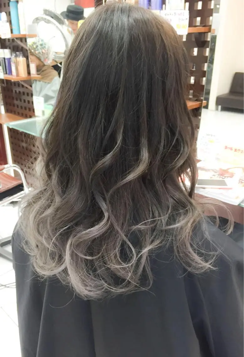 ミディアム カラー ヘアアレンジ モテ髪透明感❤️ デイズヘアカラーのヘアスタイル