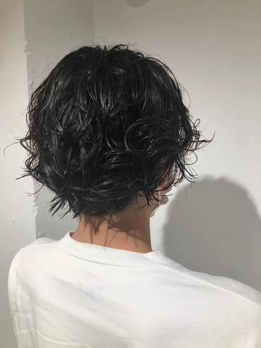 ショート パーマ くせ毛 ショートヘア ツイストパーマ 高橋 英彦のヘアスタイル