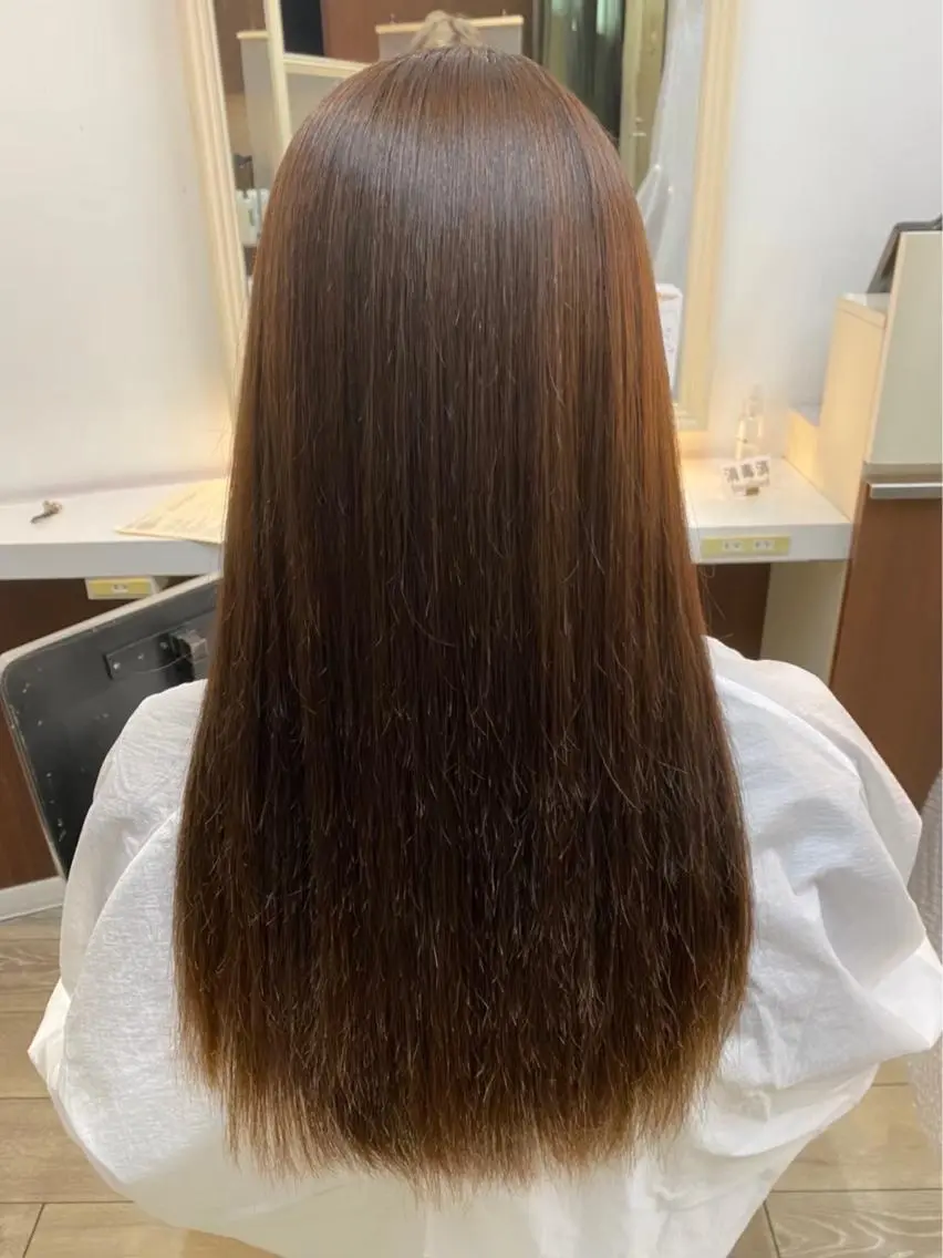 ロング パーマ カット 縮毛矯正 トリートメント 市川 博紀 店長のヘアスタイル