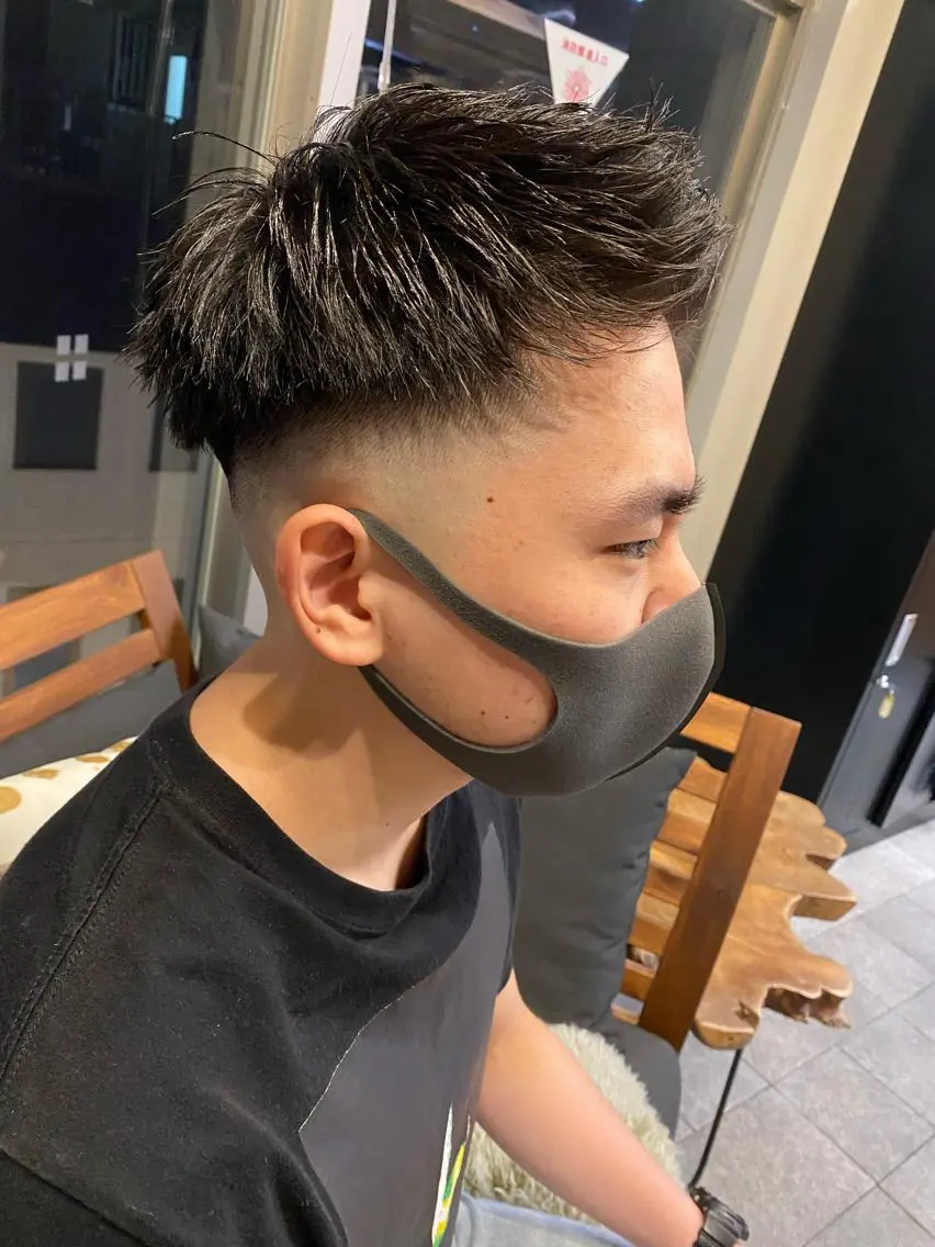 ショート ヘアアレンジ メンズ フェードカット スキンフェード men'slapis YUTOのヘアスタイル