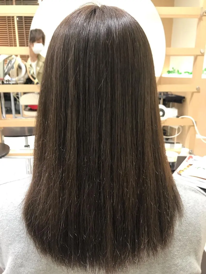 カラー アッシュ ベージュカラー イルミナカラー Blossom 橋本のヘアスタイル