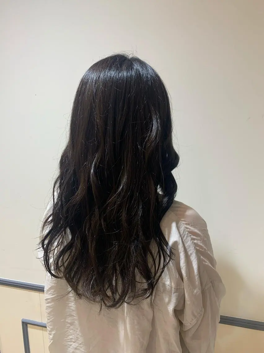ロング カラー ヘアカラー 須藤 向日葵のヘアスタイル
