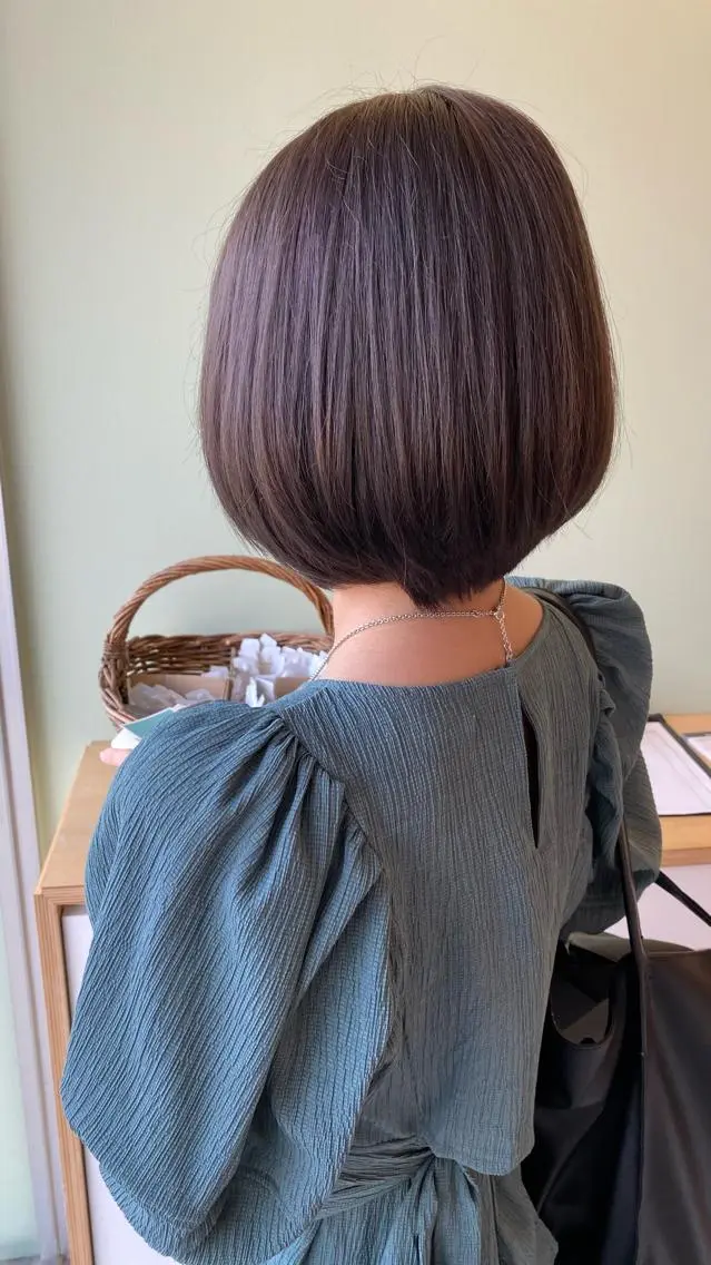ショート カラー グレージュ ラベンダーカラー ラベンダーグレージュ ラベンダーグレー ボブ カット ヘアカラー トリートメント 樋口 雄稀のヘアスタイル