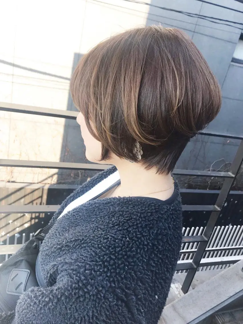 ショート カラー 大人女性ショート専門 tomodaのヘアスタイル
