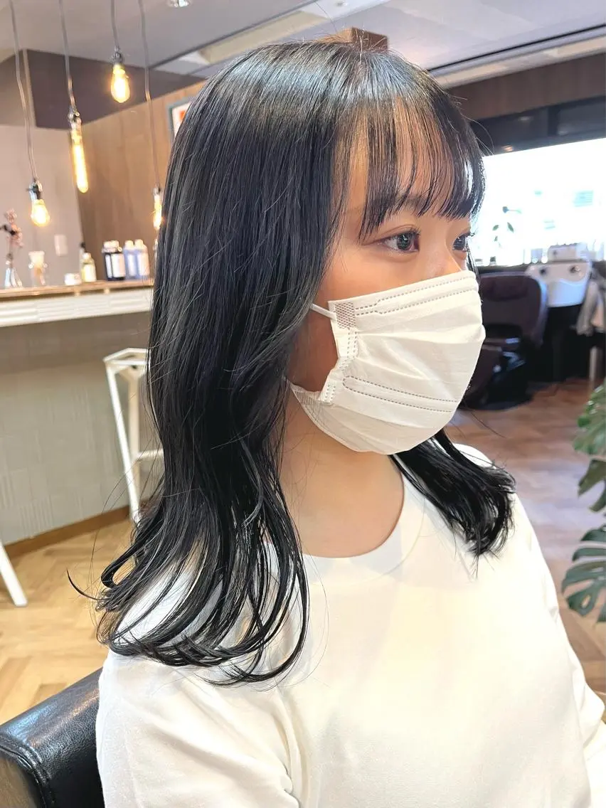 セミロング ena/ブリーチなし 透明感・レイヤー🎀のヘアスタイル