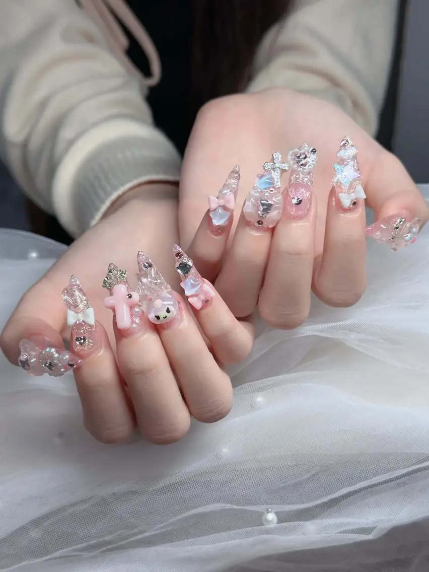 ネイル オーロラネイル チークネイル フットネイル ジェルネイル 韓国ネイル ハンドネイル H.baby Nail Salonのネイルデザイン