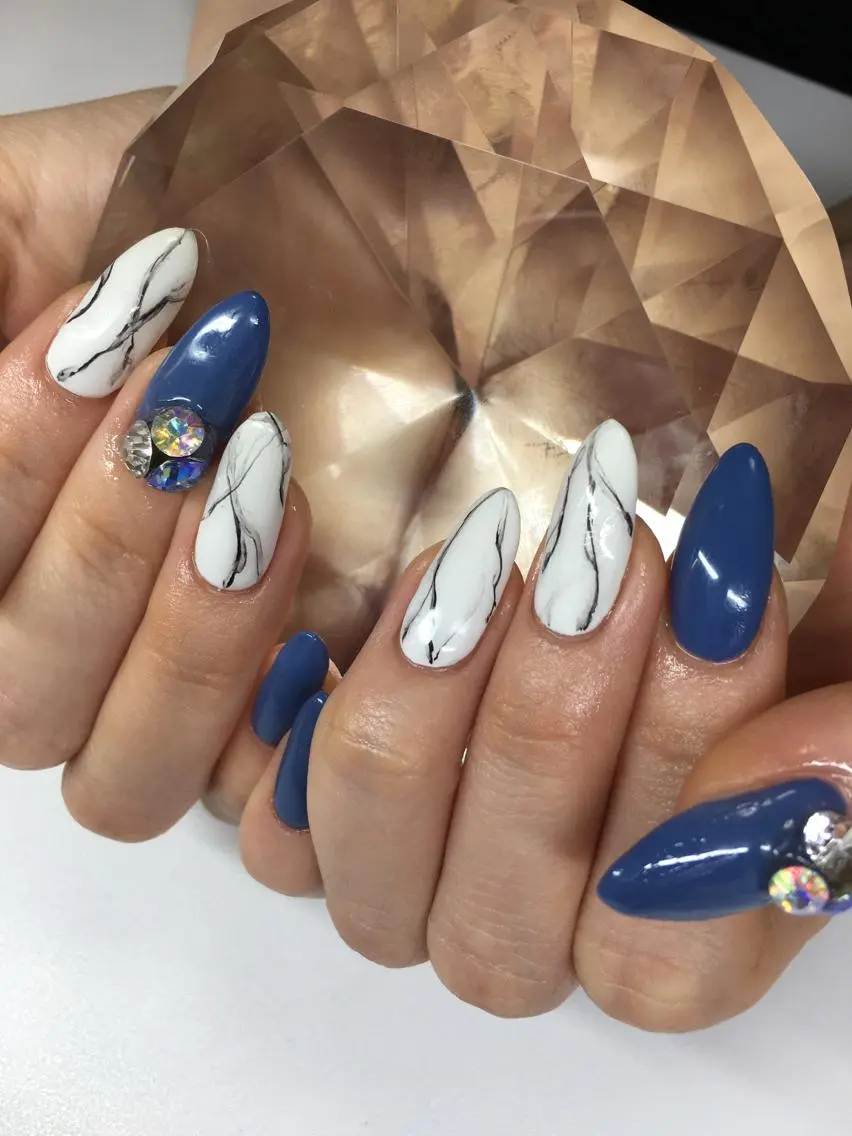 ネイル ハンドネイル glow_ nailのネイルデザイン