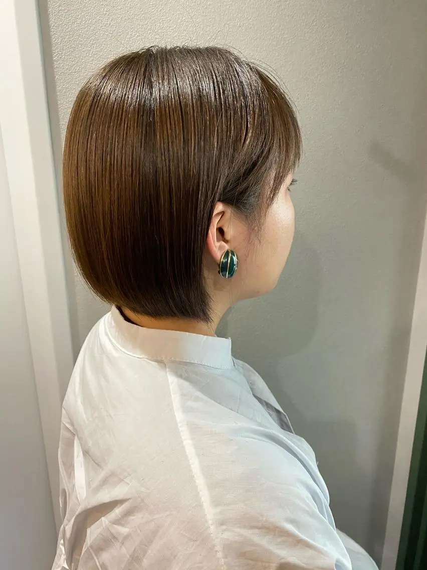 ショート ボブ moanin モーニンのヘアスタイル