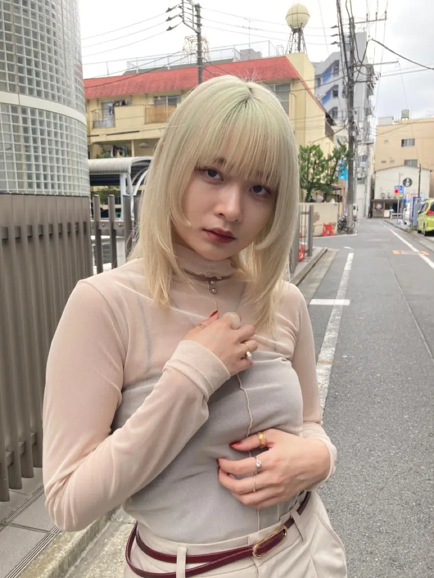 ミディアム ハイライト レイヤーカット ヘアカラー トリートメント lok[ロク] 高田馬場のヘアスタイル