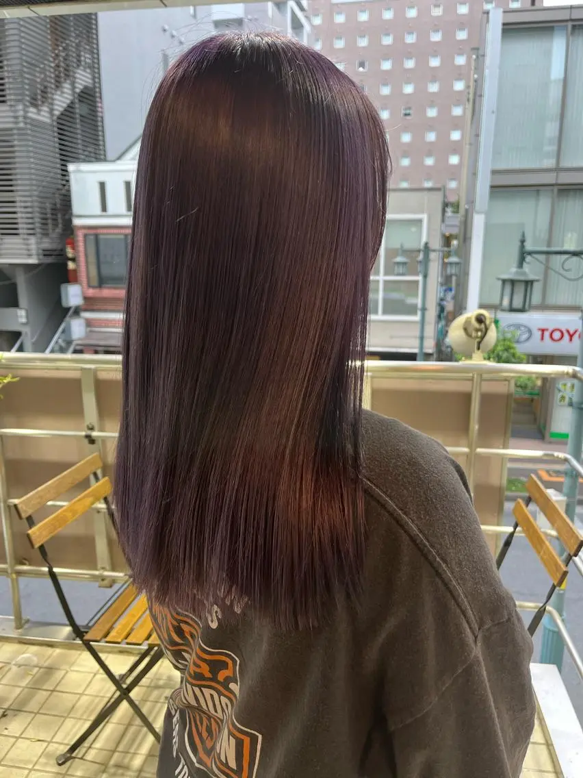 カラー ブリーチ ケアブリーチ ダブルカラー イヤリングカラー グレージュ カットパーマ 🌀あさみのヘアスタイル