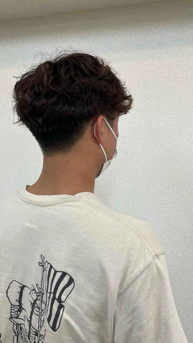 パーマ メンズ もりたみかこ 美容師お休み中のヘアスタイル