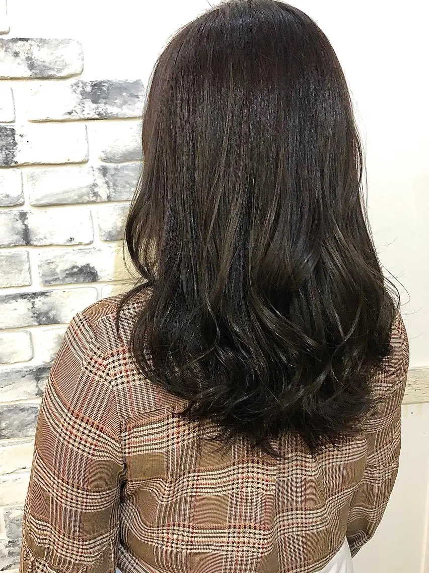 カラー ベージュカラー イルミナカラー オリーブベージュ 後藤 陽花子のヘアスタイル