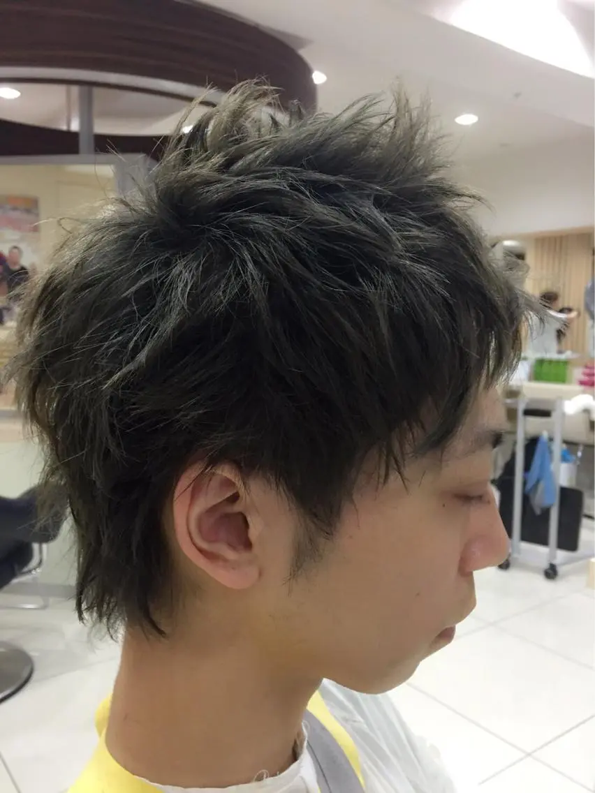 ショート カラー メンズ メンズブリーチ ブリーチ カット パーマ 永井 大希のヘアスタイル