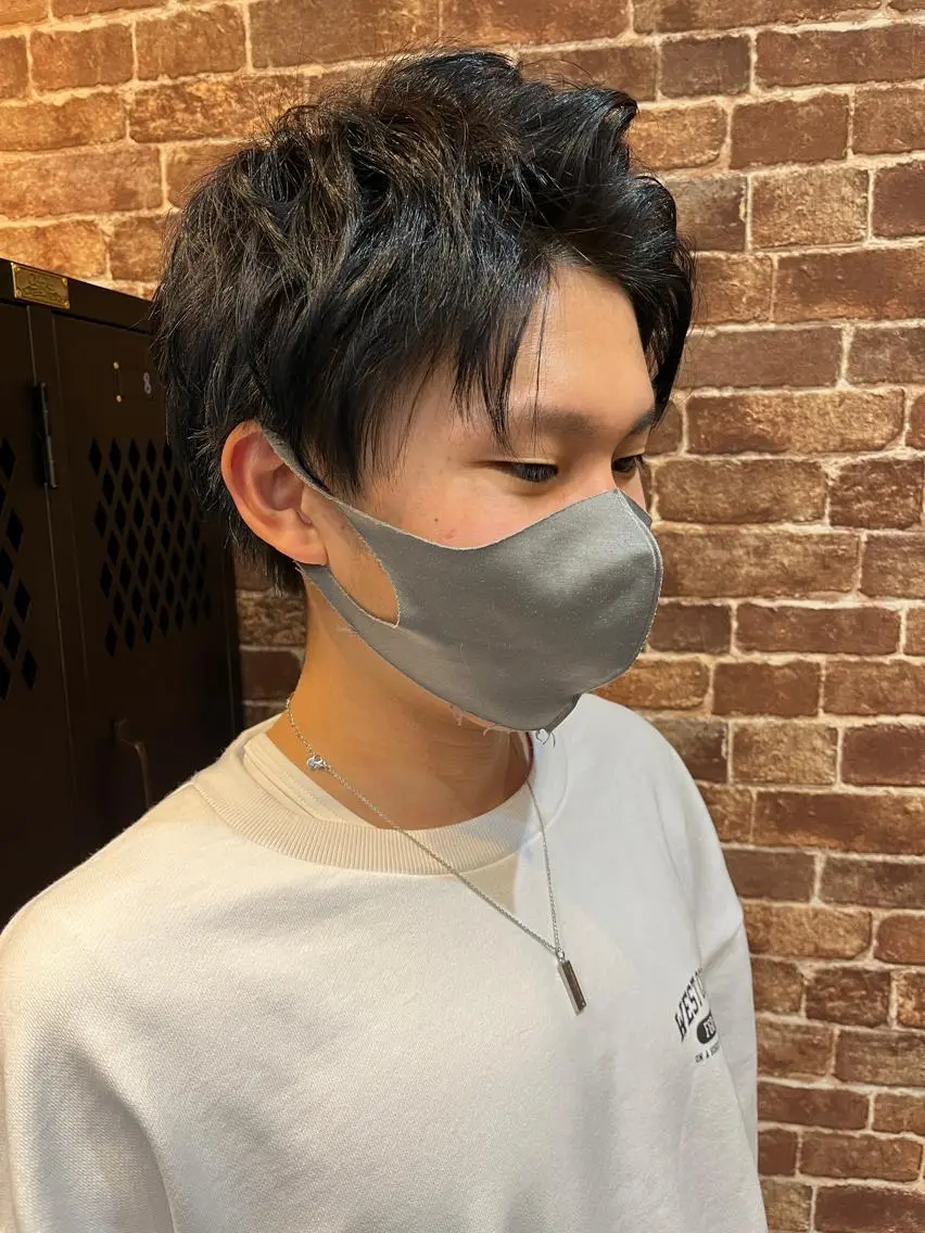 ショート カラー パーマ ヘアアレンジ メンズ キッズ ネイル マツエク・マツパ アイブロウ メンズブリーチ メンズハイライト メンズインナーカラー メンズ韓国風 ブリーチ 久木原 ゆりのヘアスタイル