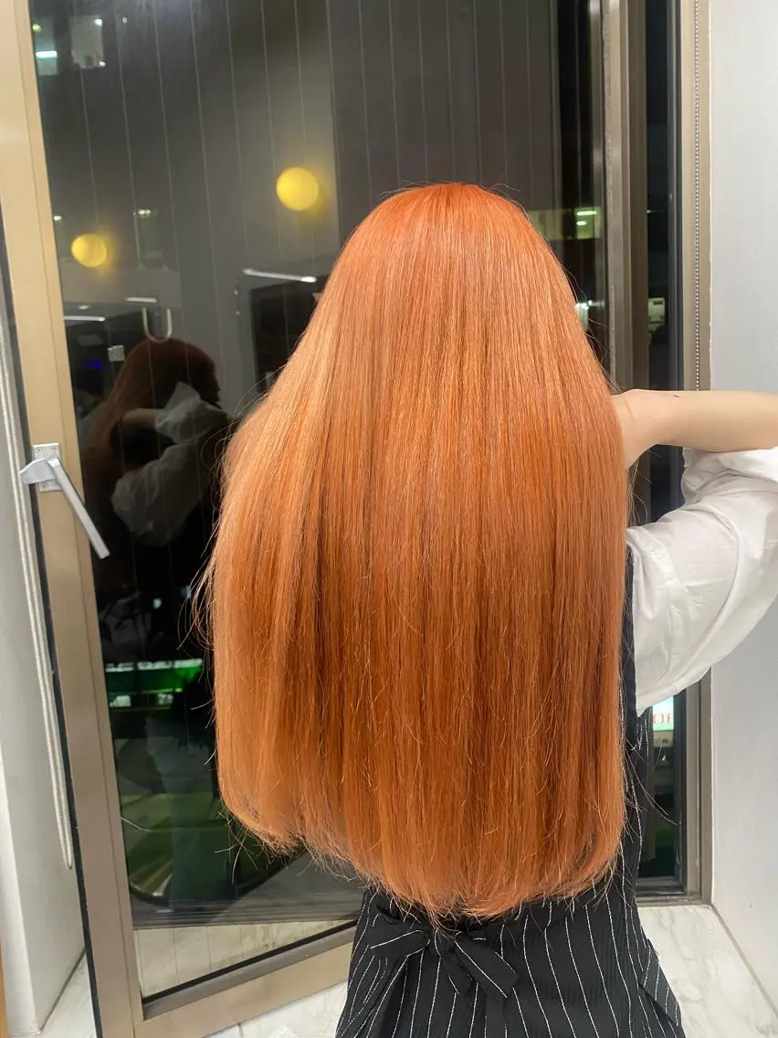 セミロング カラー 韓流トレンドヘア 🎀RINAKO🎀のヘアスタイル