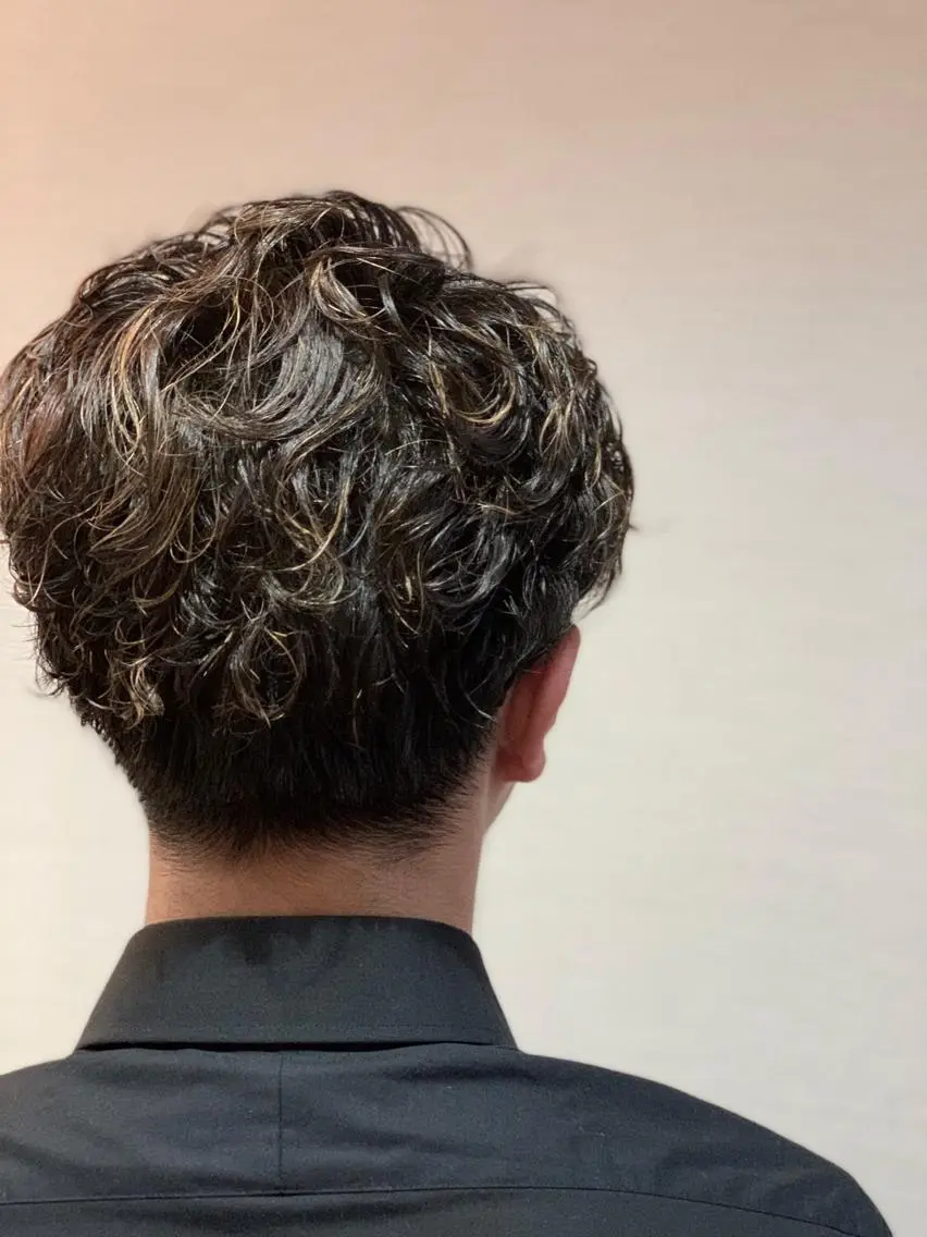 パーマ メンズ 蓮見友里 PiSTA／portのヘアスタイル