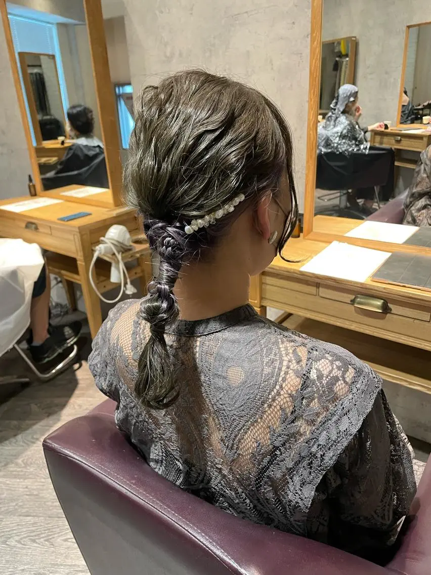 セミロング ヘアセット 🦄艶カラー×韓国 NANA💎🐬のヘアスタイル