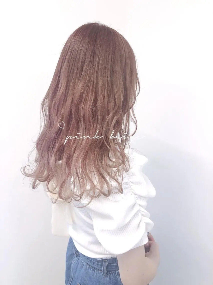 ロング カラー misaki🎀 まろみ透け感カラーのヘアスタイル
