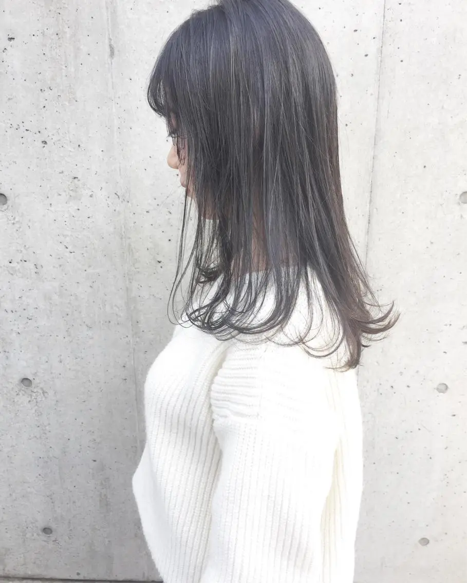 ミディアム カラー パーマ ヘアアレンジ メンズ キッズ ネイル マツエク・マツパ メンズハイライト アッシュ ハイライトカラー ハイライト 赤色 カット 縮毛矯正 トリートメント 韓国風×透明感カラー 髪質改善オタベシンヤのヘアスタイル