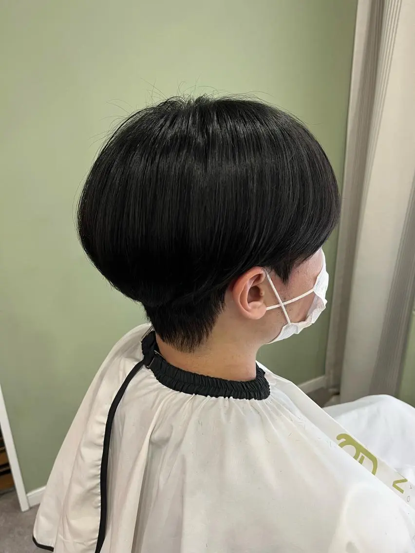 メンズ 本場韓国ヘア🪽 Yenaイェナのヘアスタイル