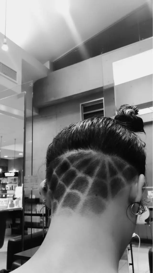 メンズ 刈り上げ 🔥指名率No. 1 🔥⭐️ひかる⭐️のヘアスタイル