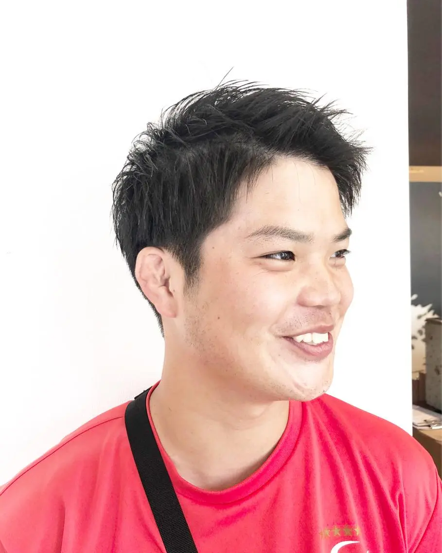 メンズ そそ　喜 多のヘアスタイル