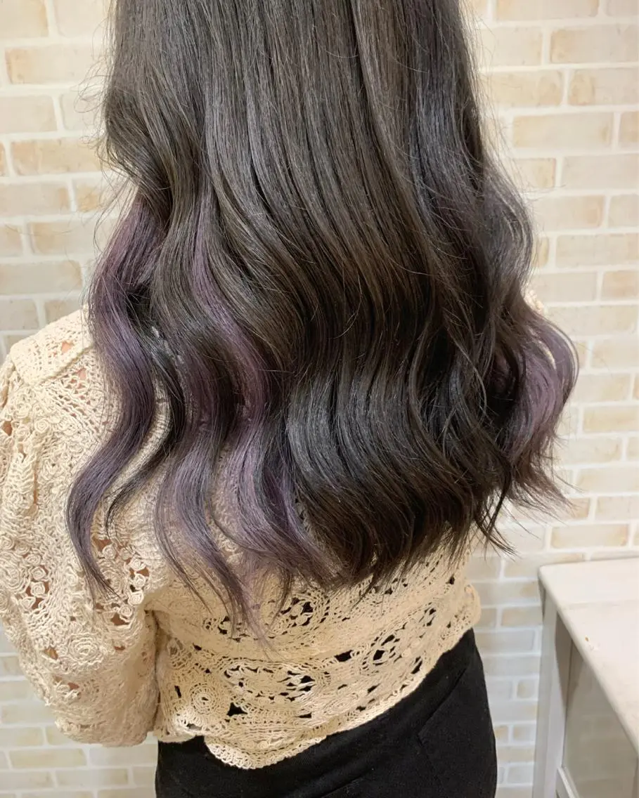 セミロング カラー 薄田 珠美のヘアスタイル