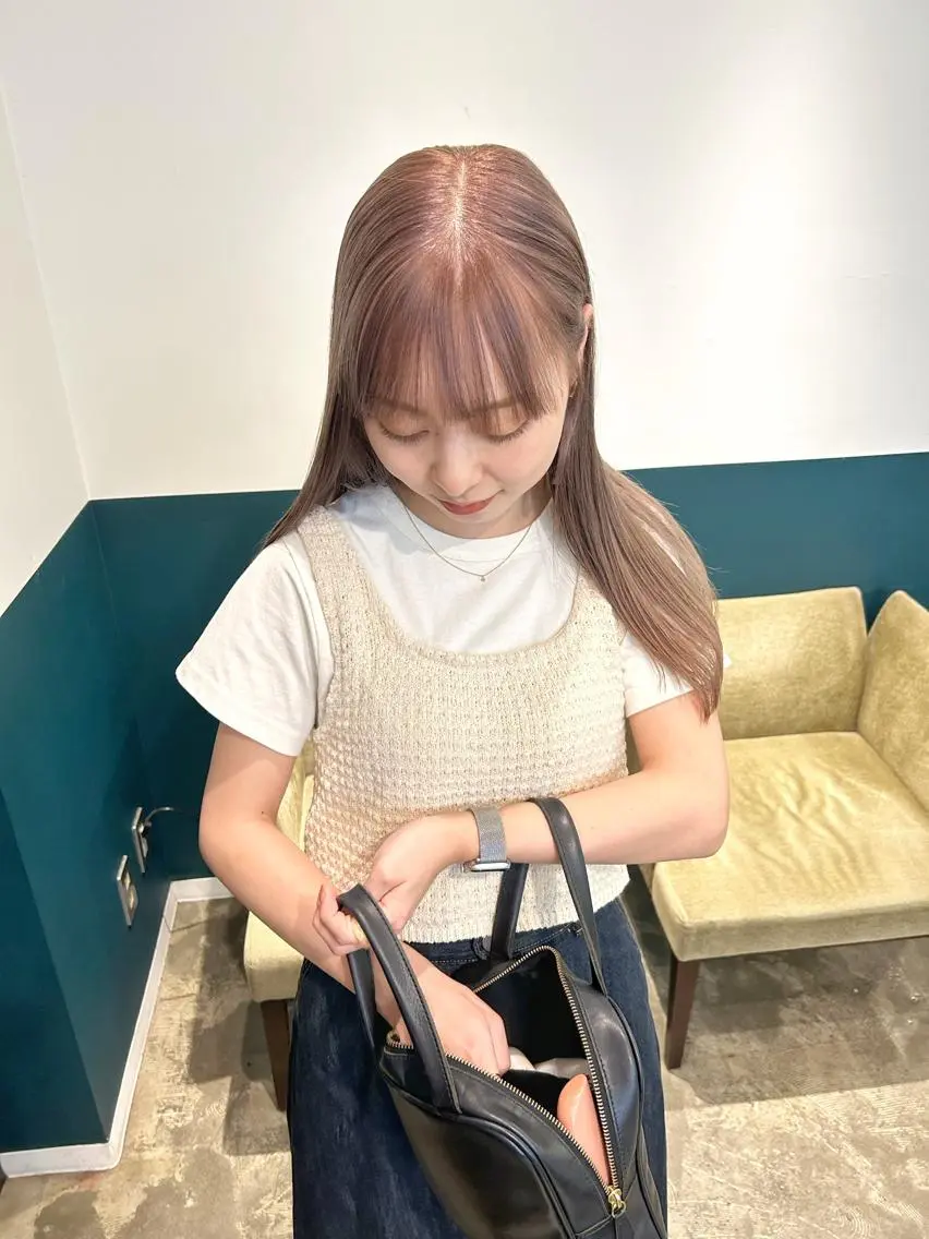 ロング カラー ベージュカラー カット ヘアカラー カラーリスト菅野 竜矢🌈のヘアスタイル